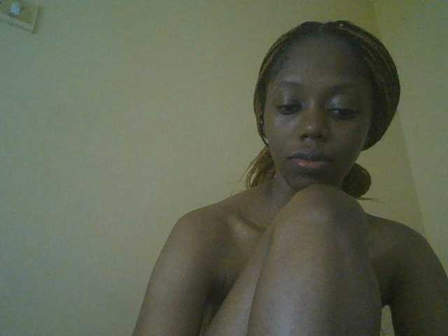 SexyAmelia1 live cam on BongaCams