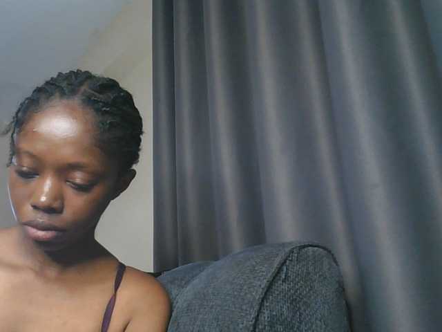 SexyAmelia1 live cam on BongaCams