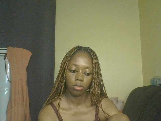SexyAmelia1 live cam on BongaCams