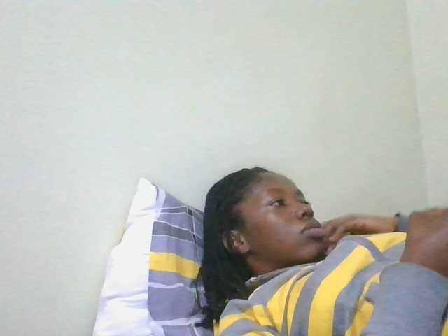 SexyAmelia1 live cam on BongaCams