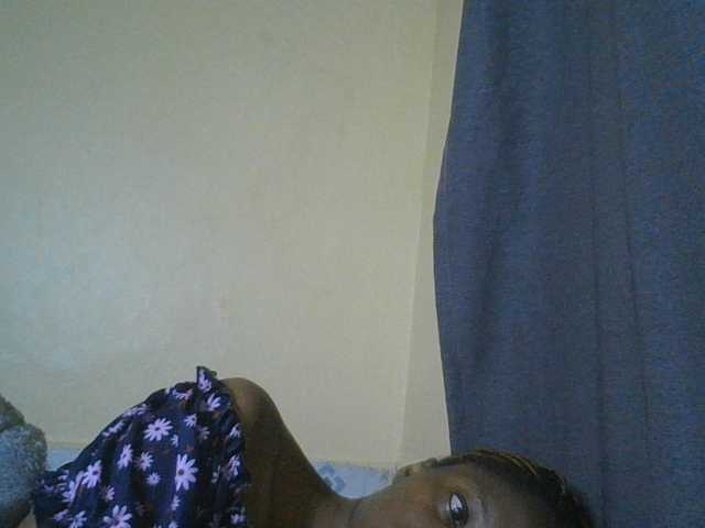 SexyAmelia1 live cam on BongaCams