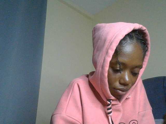 SexyAmelia1 live cam on BongaCams