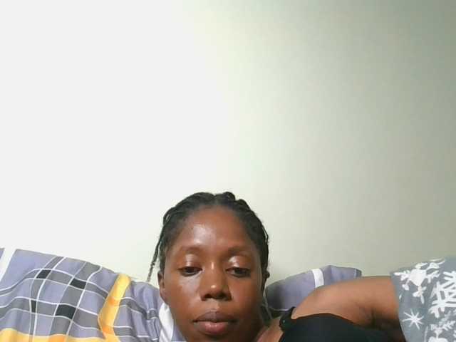 SexyAmelia1 live cam on BongaCams