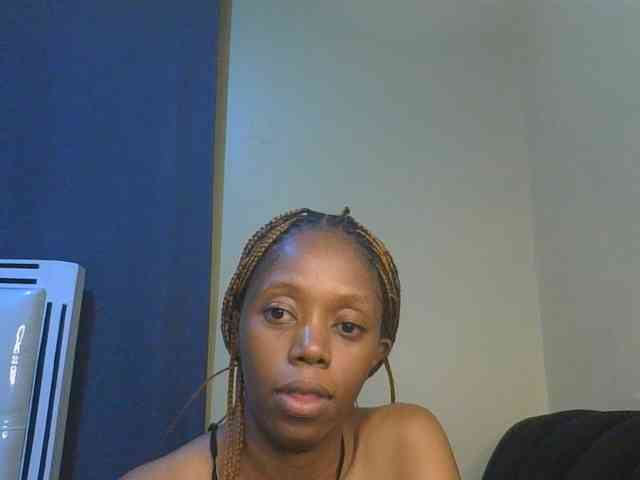 Model: SexyAmelia1