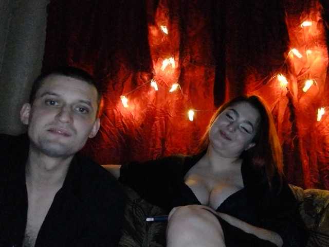 FOX1010 live cam on BongaCams