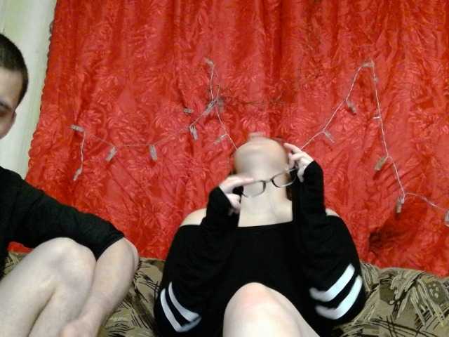 FOX1010 live cam on BongaCams