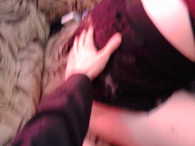 FOX1010 live webcam show