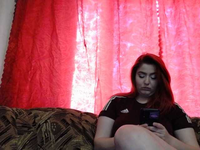 FOX1010 live webcam show