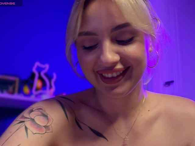 NeniGris webcam