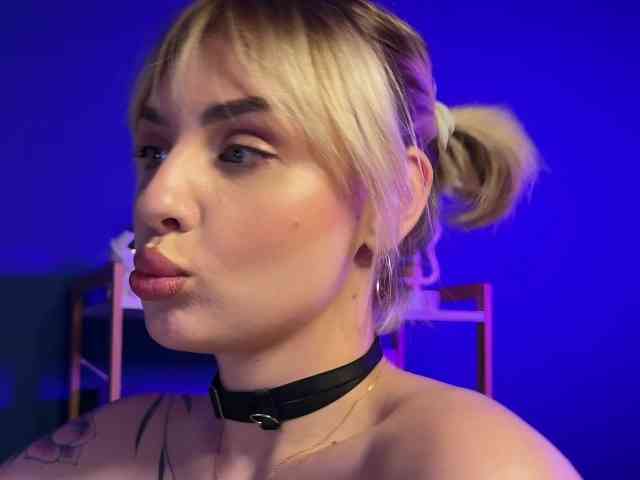 NeniGris webcam