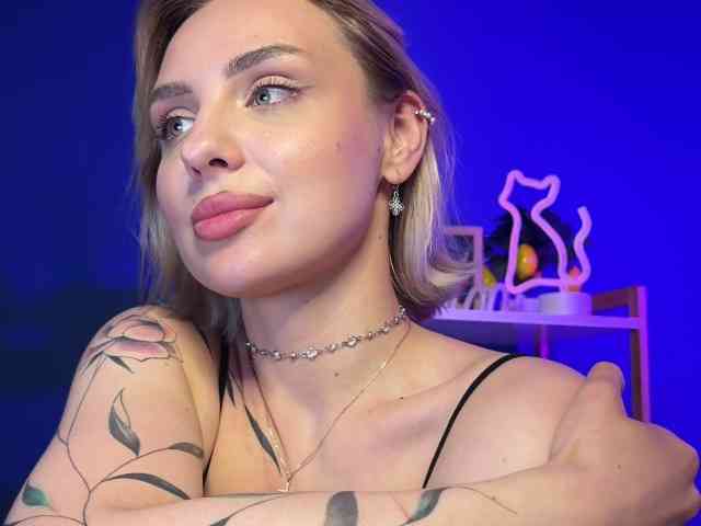 NeniGris webcam