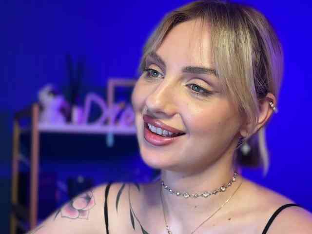 NeniGris webcam