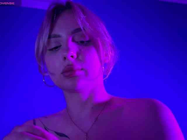 NeniGris webcam