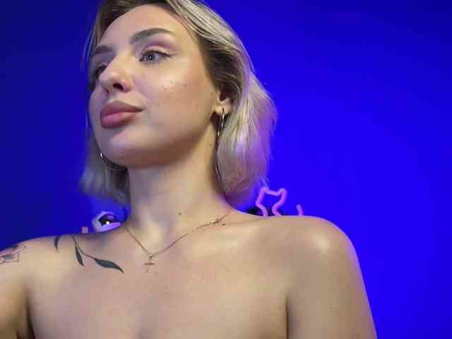 NeniGris webcam