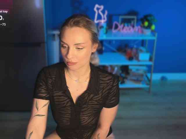NeniGris webcam