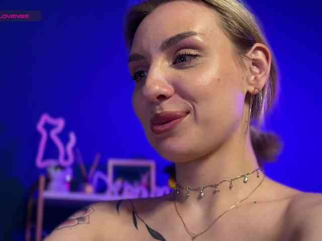 NeniGris webcam