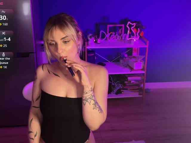 NeniGris webcam