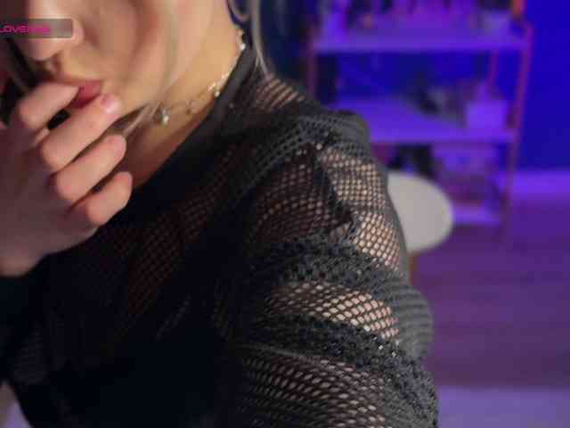 NeniGris webcam