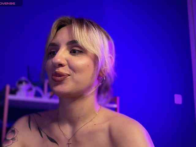NeniGris webcam