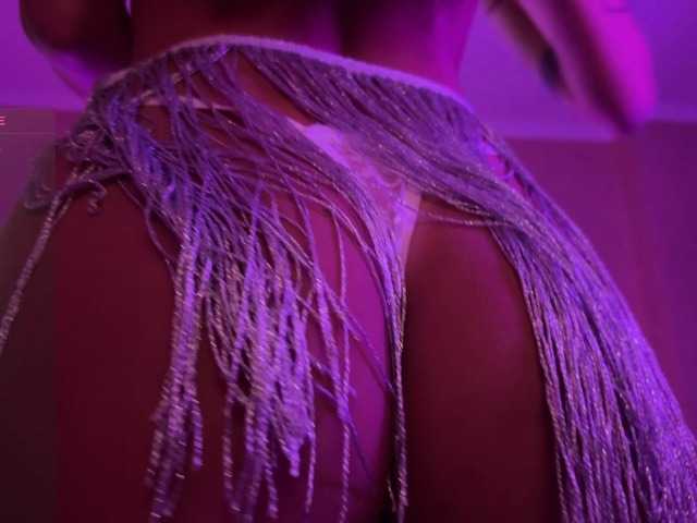 lipsylolly live webcam show