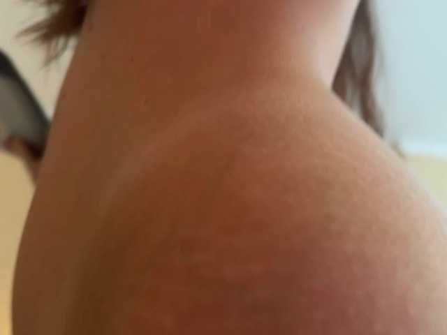 lipsylolly live cam on BongaCams