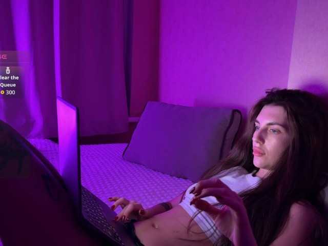 lipsylolly live webcam show