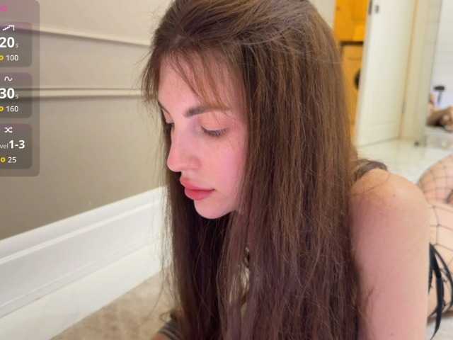 lipsylolly live cam on BongaCams