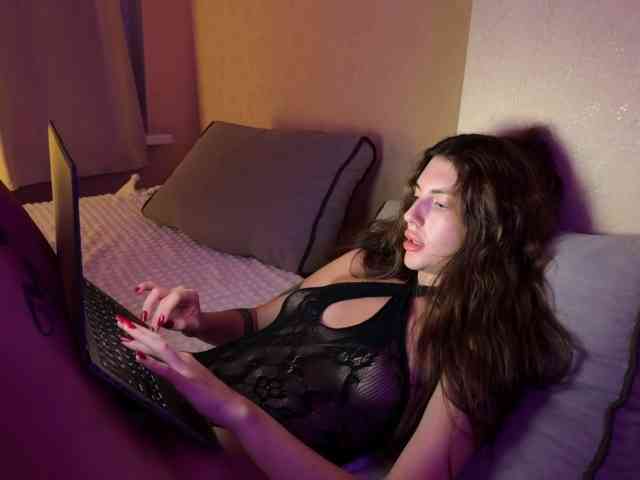 lipsylolly webcam