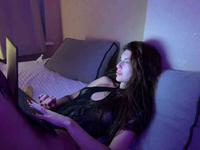 lipsylolly webcam