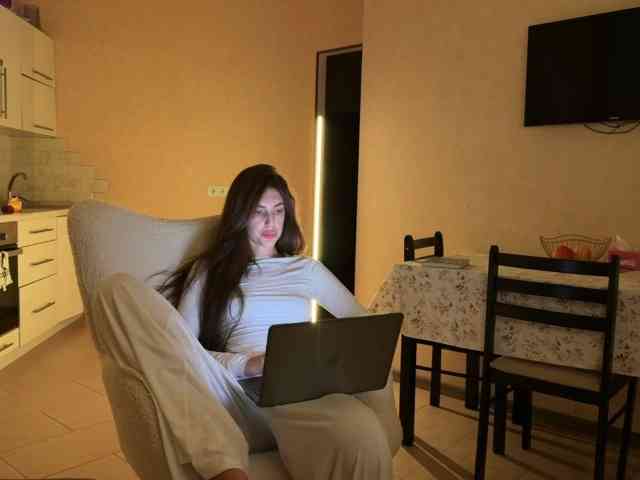 lipsylolly webcam