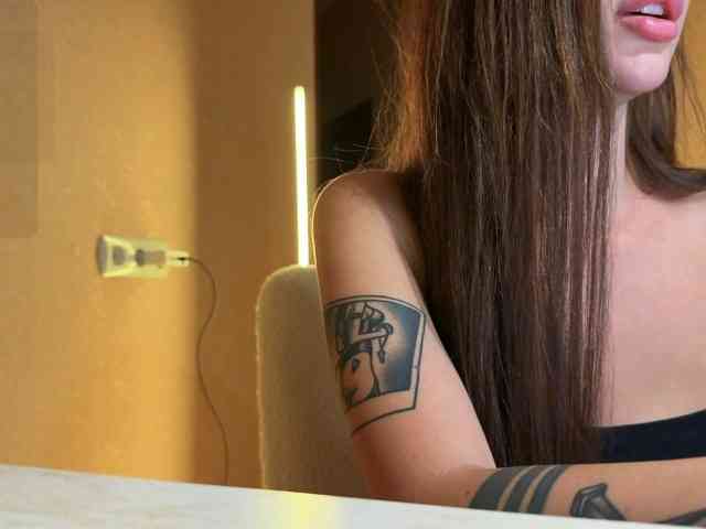 lipsylolly webcam