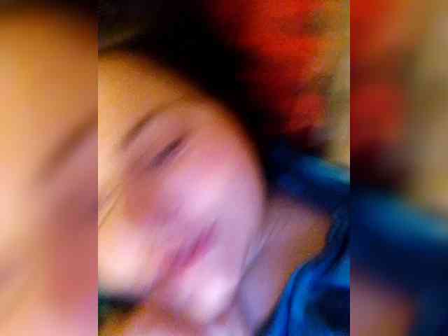 Sweet-bun25 webcam