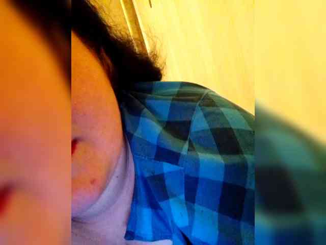 Sweet-bun25 webcam