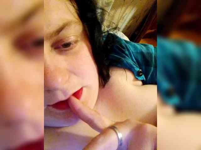 Sweet-bun25 webcam