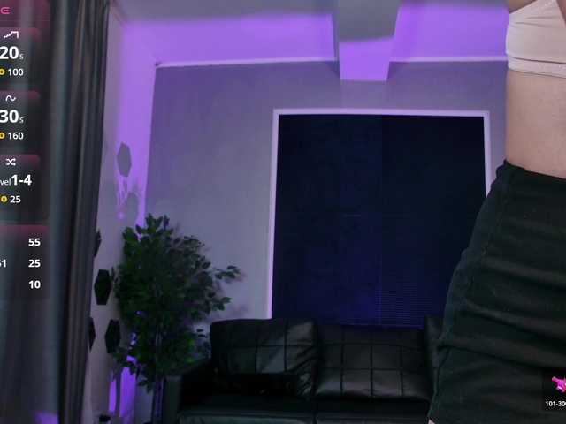 EmelyGlory live cam on BongaCams