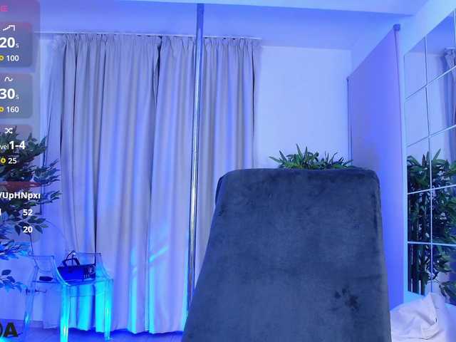 EmelyGlory live cam preview