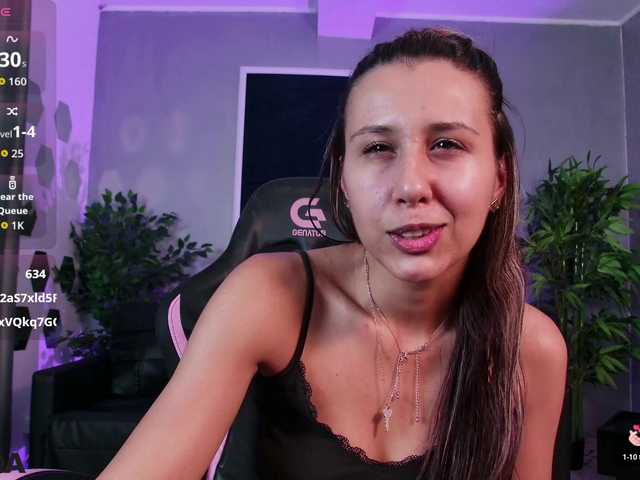 EmelyGlory live webcam show