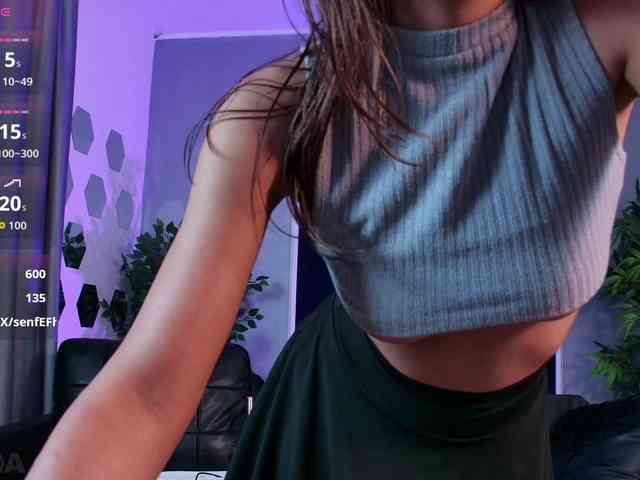 EmelyGlory Sex Cam Show