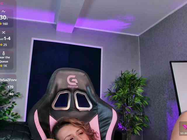EmelyGlory webcam