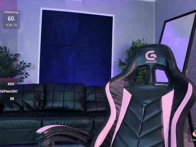 EmelyGlory webcam