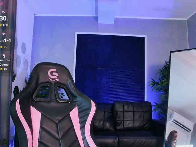 EmelyGlory Sex Cam Show