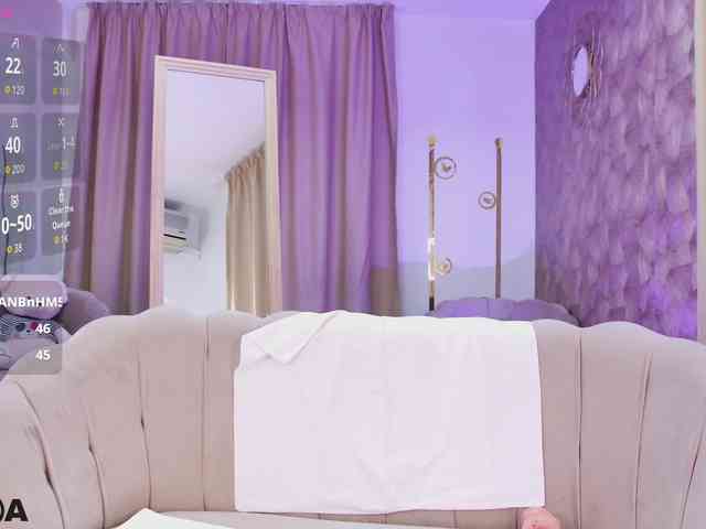 EmelyGlory webcam