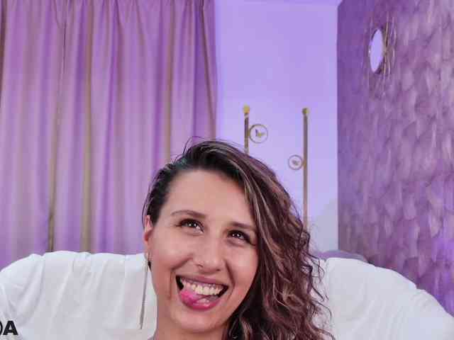 EmelyGlory