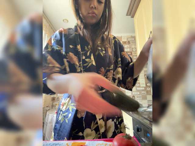 Aloeeevera444 live cam on BongaCams