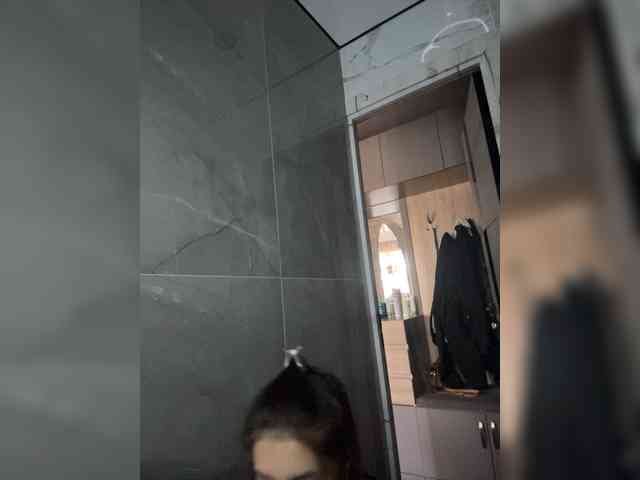 Aloeeevera444 webcam
