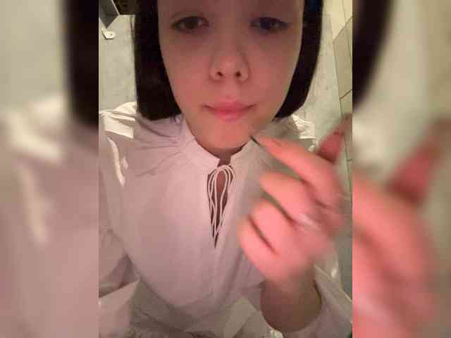 Aloeeevera444 webcam