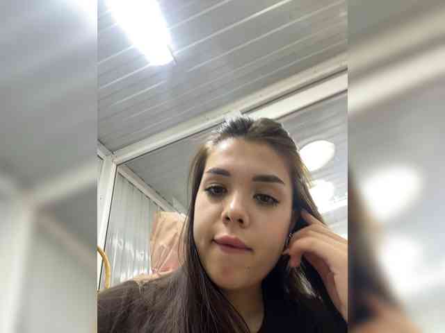 Aloeeevera444 webcam