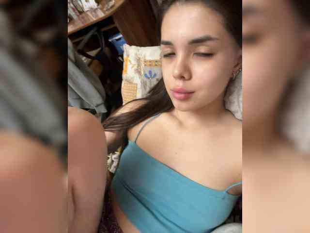 Aloeeevera444 webcam