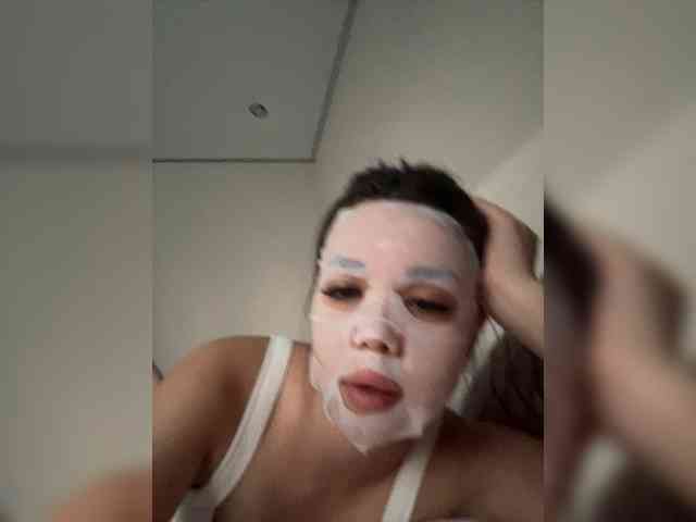 Aloeeevera444 webcam