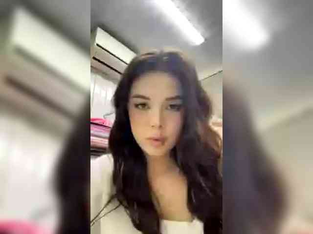 Aloeeevera444 webcam